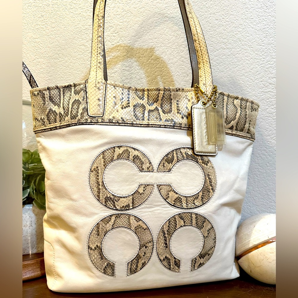 Vintage Coach Audrey Python North South Tote Bag/Shoulder Bag - 17043 - Picture 2 of 16